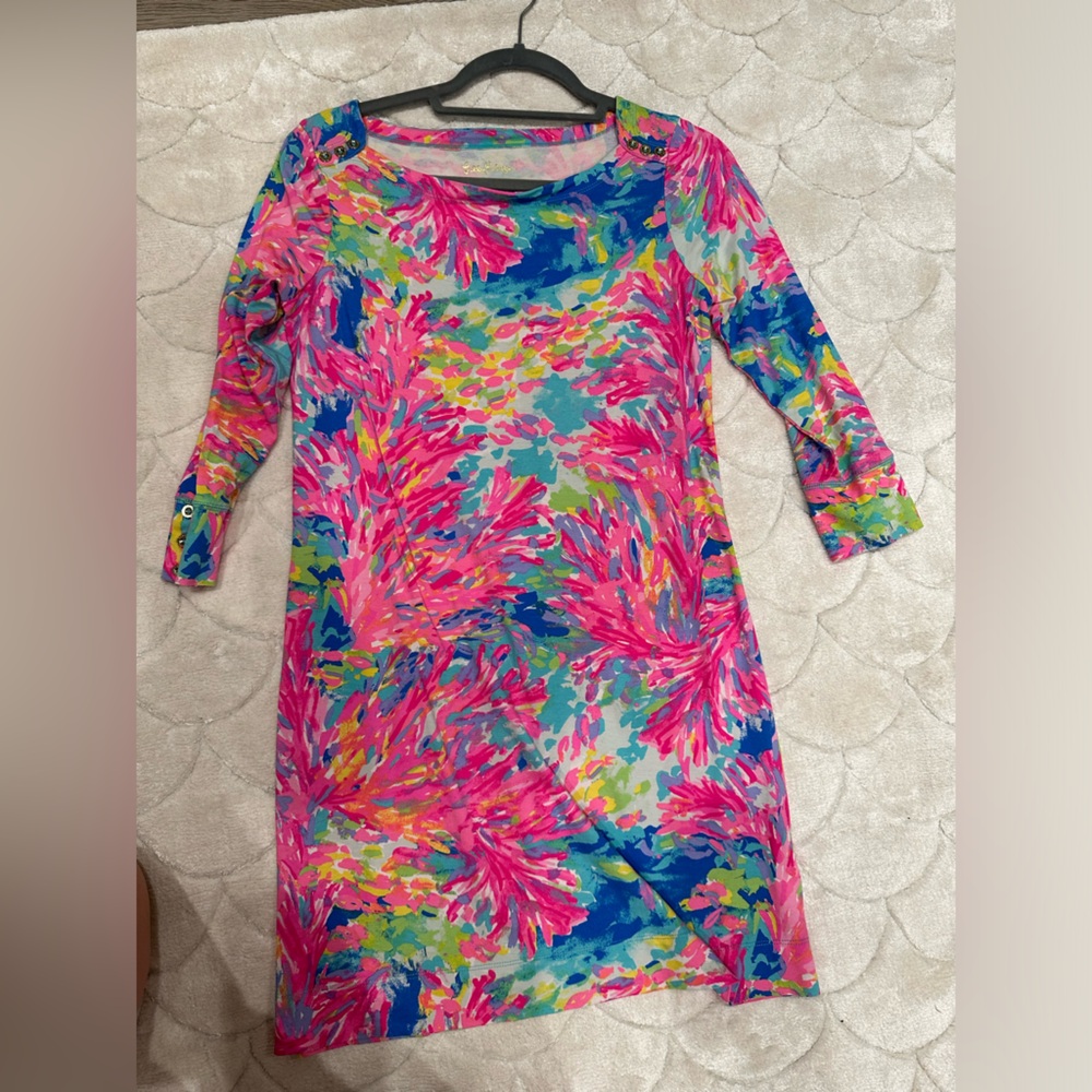 Lilly Pulitzer upf dress medium 3/4 sleeves like new